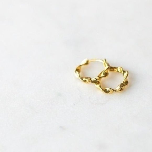 Huggie Earrings Gold Earrings dainty wave huggie Minimalist Earrings Adorable - Picture 6 of 16